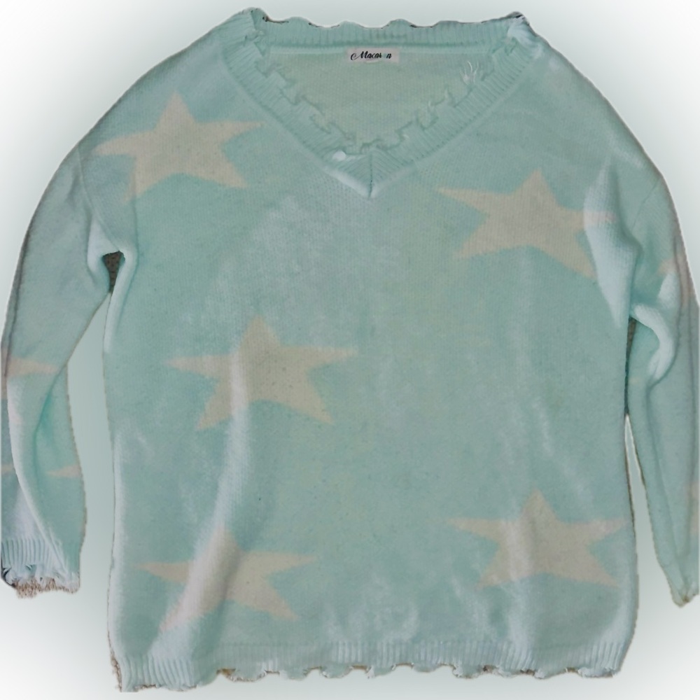 Women's Light Blue Star Sweater *SOLD*